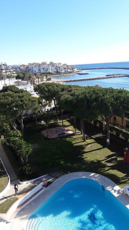 The Terrace Of Puerto Banus Beach Marbella Exterior photo